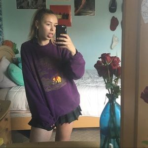 Adorable 90’s Winnie the Poo pullover✨🐻